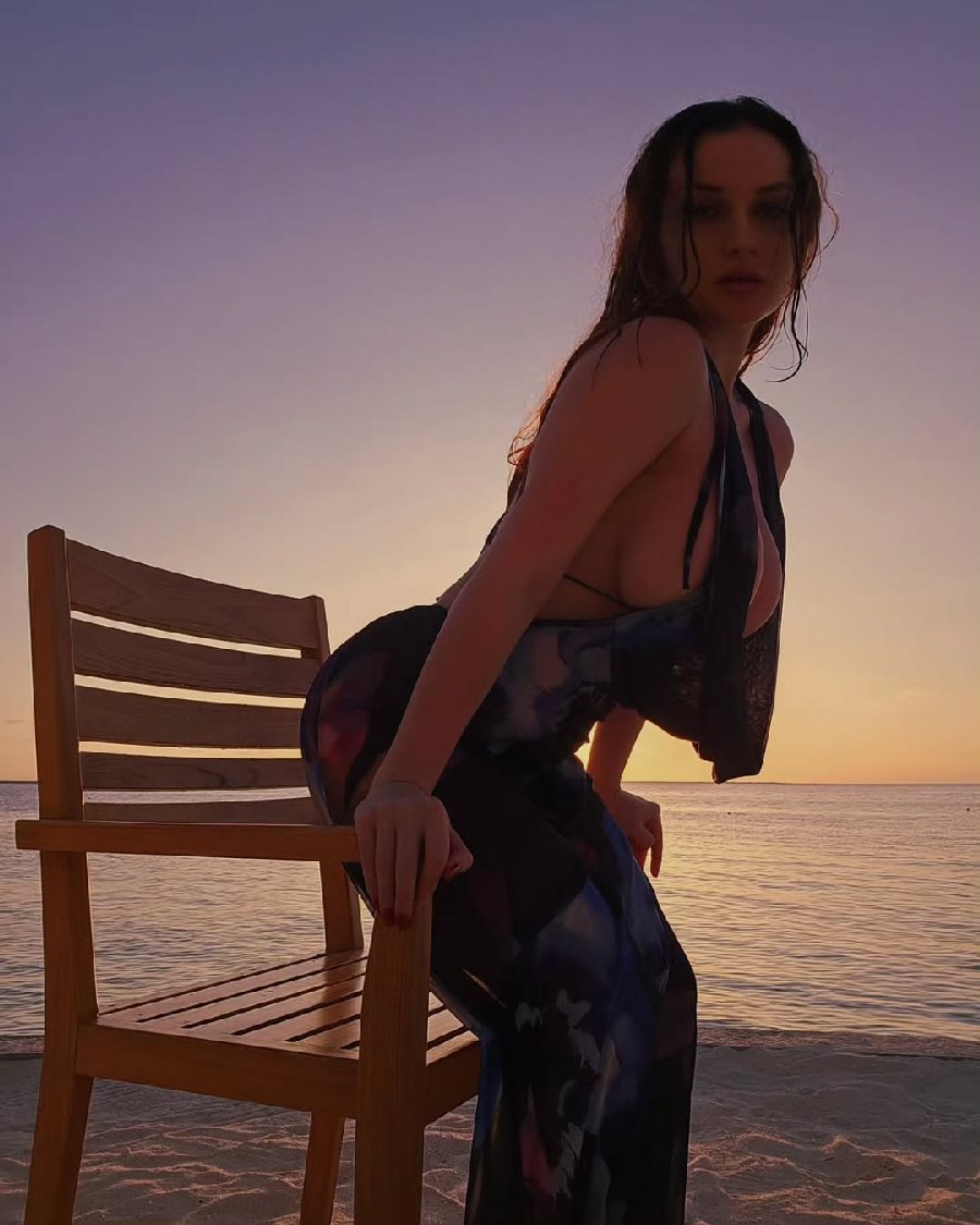 Sexy girl Miranda Faith nude in Cape Town