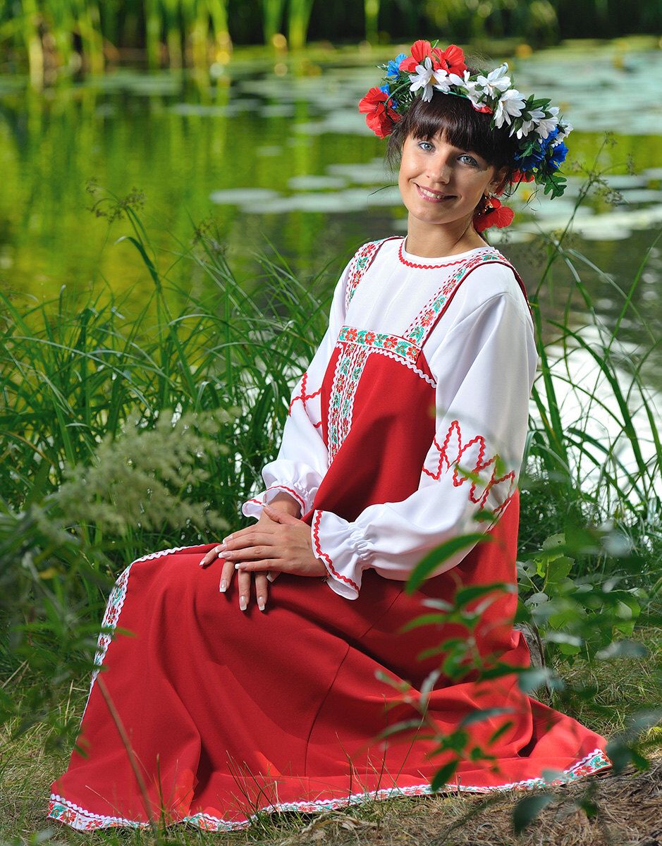 Beautiful girl Girls in Slavic costumes in Cape Town